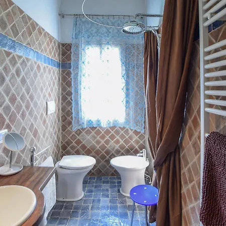 1 Bedroom Awesome In 別荘 *